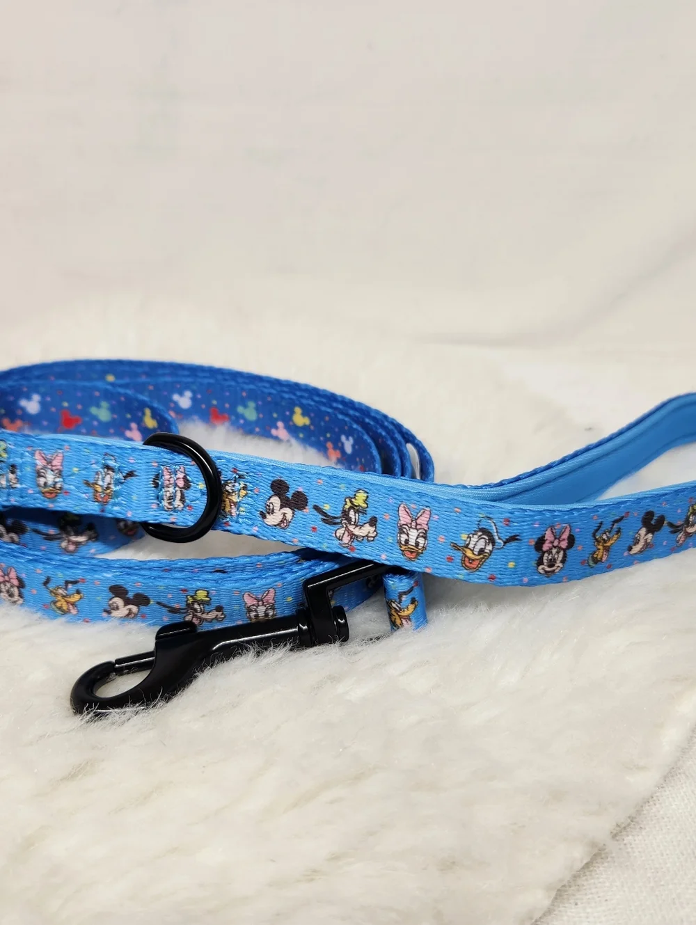 Sassy Meow Cat Leash Disney Mickey Characters